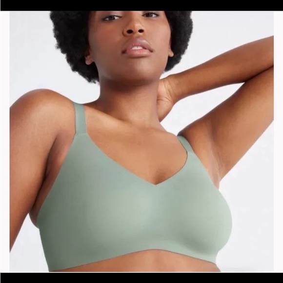 knix Other - Knix Padded V-Neck Bra Thin Strap in Misty Green Size 8